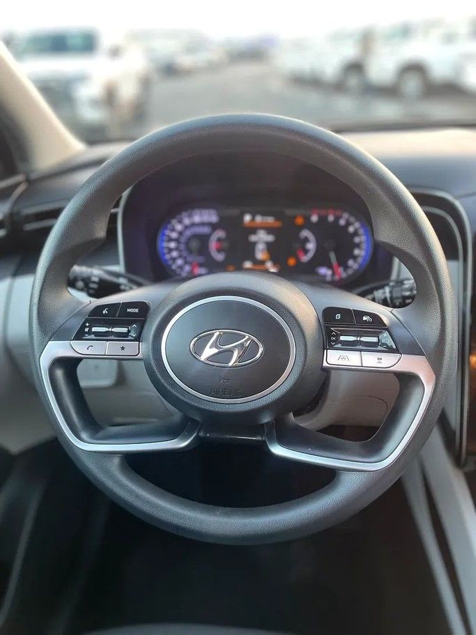 Подержанный Hyundai Tucson IV, 2.5 л, 2022 в Дубае от Shalimar Синий цвет. Американская | AUTO.AE