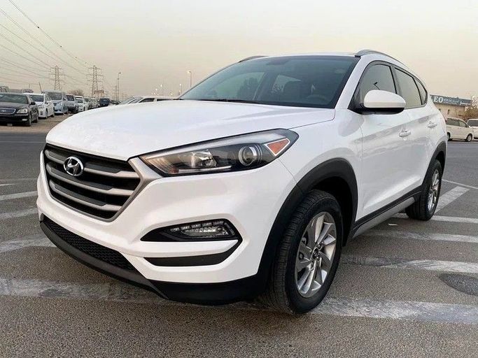 Подержанный Hyundai Tucson III Рестайлинг, 2.0 л, 2021 в Дубае от Shalimar Белый цвет. Американская | AUTO.AE