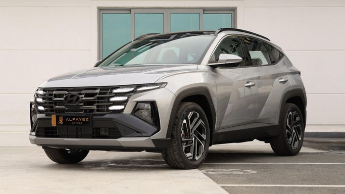 Новый Hyundai Tucson IV, 1.6 л, 2025 в Дубае от AL FAYEZ MOTORS Серебристый цвет. GCC | AUTO.AE