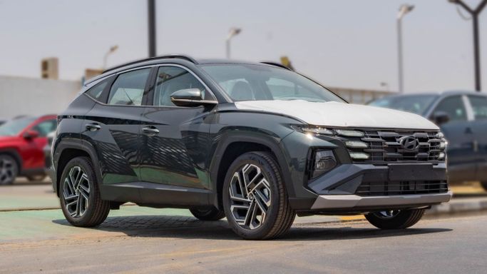 New Hyundai Tucson IV (NX4) Facelift, 1.6 l, 2025 in Dubai by CGM Auto, Green color.  | AUTO.AE | Listing #253855