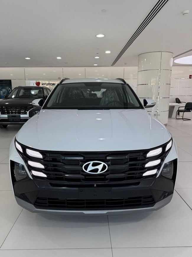 جديدة Hyundai Tucson فيس ليفت IV, 1.6 l, 2026 في في دبي من SK Motors، اللون أبيض. مواصفات الخليج | AUTO.AE | إعلان #257522