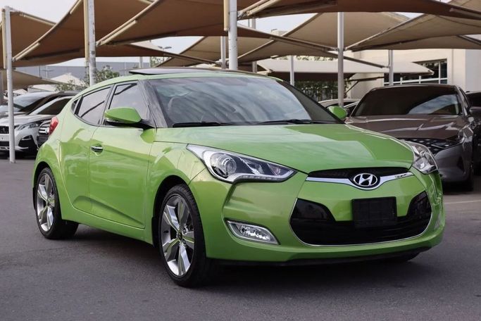 Подержанный Hyundai Veloster I, 1.6 л, 2015 в Дубае от Dresden Motors Зеленый цвет. GCC | AUTO.AE