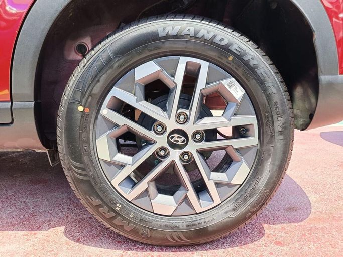 Новый Hyundai Venue I (Indian Market) Рестайлинг, 1.0 л, 2023 в Дубае от SK Motors Красный цвет. GCC | AUTO.AE