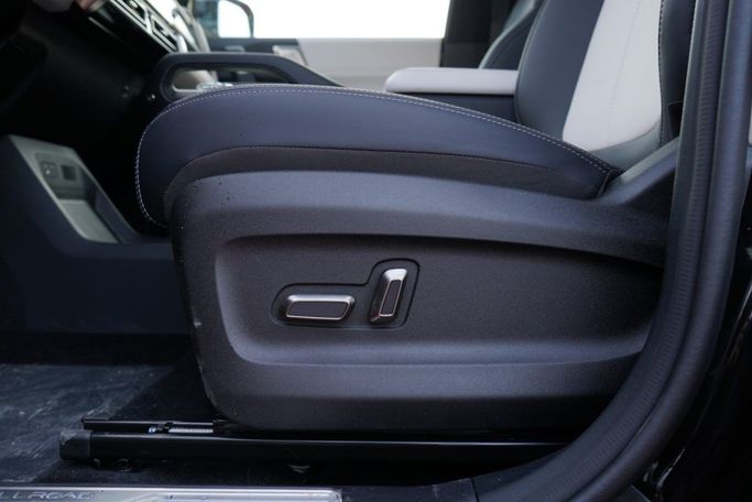 Новый iCar 03, 2025 в Дубае от TRADEX FRANCE MOTORS Серебристый цвет. Other | AUTO.AE