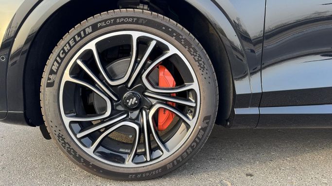 New IM Motors (Zhiji) LS7, 2025 in Dubai by MENAMOTORS, Black color. Chinese Specs | AUTO.AE