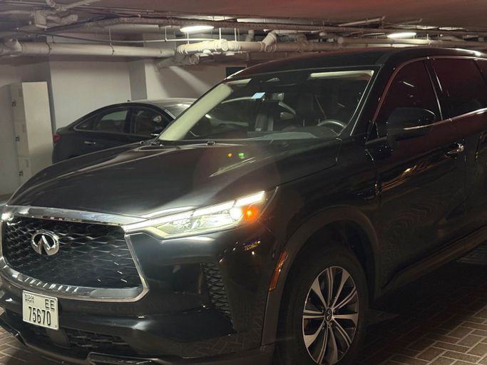 Used Infiniti QX60 II, 3.5 l, 2024 in Dubai, Black color. American Specs | AUTO.AE