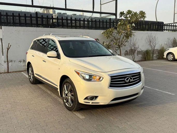 Used Infiniti QX60 I, 3.5 l, 2014 in Dubai by Shamshad Motors FZCO, White color. Canadian Specs | AUTO.AE