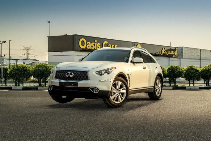 مستعملة ⁦Infiniti QX70، 3.7 l، 2019⁩ في في الإمارات, دبي من OASIS CARS، اللون أبيض. مواصفات الخليج | AUTO.AE | إعلان #286902