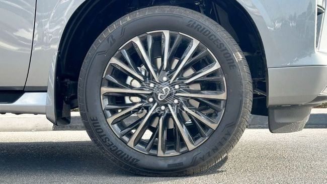 New Infiniti QX80 II, 3.5 l, 2025 in Dubai by Falcons GT Motors FZCO, Grey color. GCC Specs | AUTO.AE