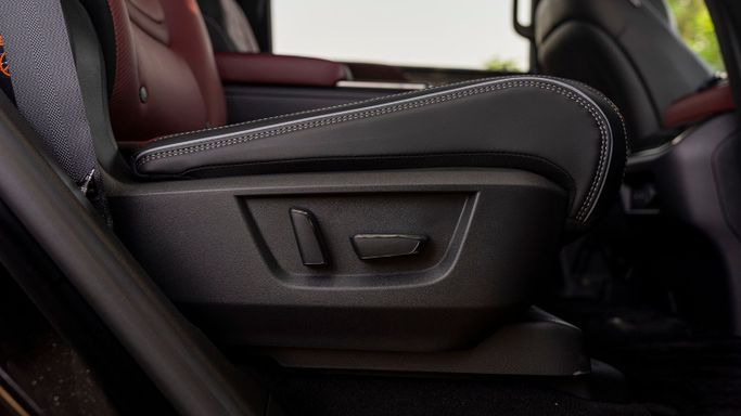 Новый Infiniti QX80 II, 3.5 л, 2025 в Дубае от Milele Черный цвет. Other | AUTO.AE