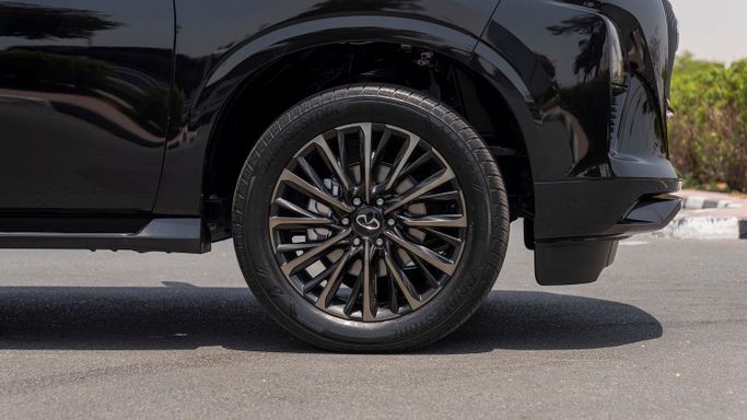 Новый Infiniti QX80 II, 3.5 л, 2025 в Дубае от Milele Черный цвет. Other | AUTO.AE