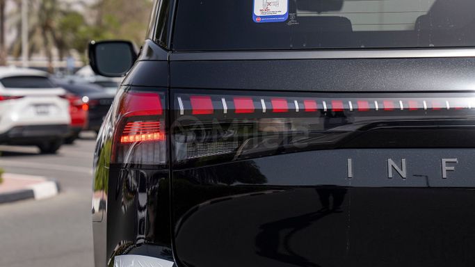 Новый Infiniti QX80 II, 3.5 л, 2025 в Дубае от Milele Черный цвет. Other | AUTO.AE