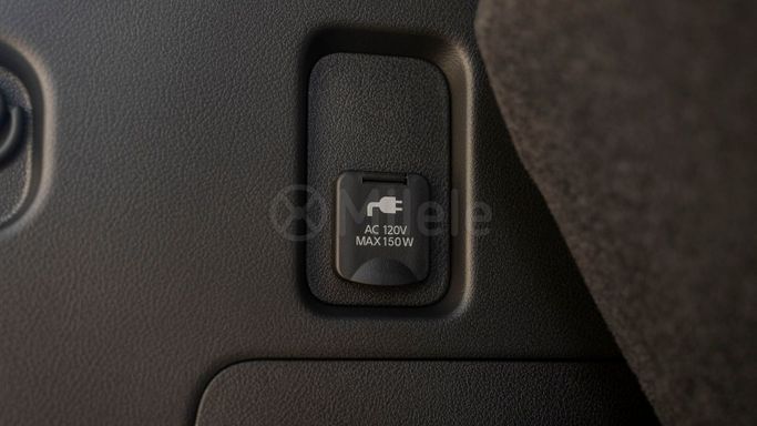 Новый Infiniti QX80 II, 3.5 л, 2025 в Дубае от Milele Черный цвет. Other | AUTO.AE