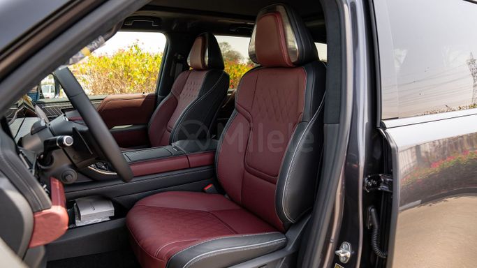 New Infiniti QX80 II, 3.5 l, 2025 in Dubai by Milele, Grey color. Other | AUTO.AE