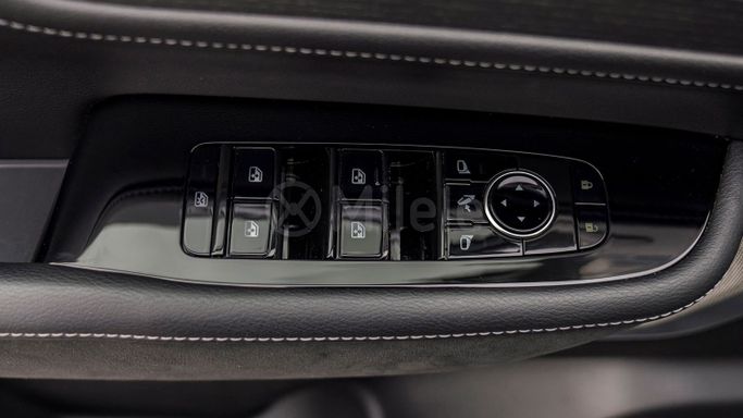 Новый Infiniti QX80 II, 3.5 л, 2025 в Дубае от Milele Белый цвет. Other | AUTO.AE