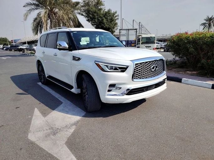 Новый Infiniti QX80 I Рестайлинг 3, 5.6 л, 2023 в Дубае от Great West East Auto Белый цвет. Американская | AUTO.AE