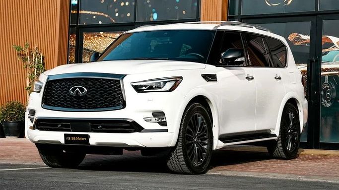 Подержанный Infiniti QX80 I Рестайлинг 3, 5.6 л, 2022 в Дубае от 8 Ba Motors Белый цвет. Канадская | AUTO.AE