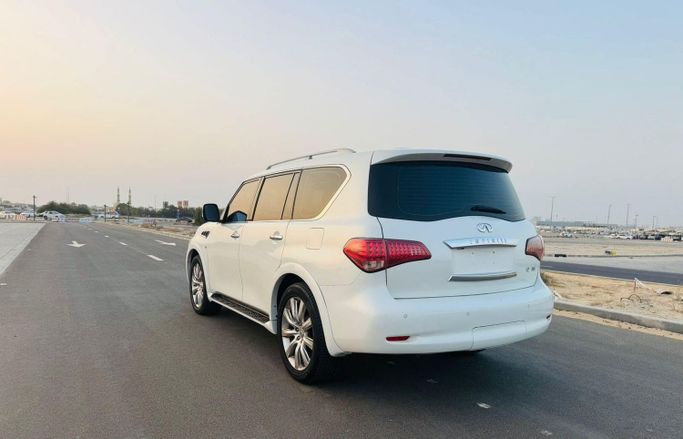 Подержанный Infiniti QX80 I, 5.6 л, 2014 в Дубае от Al Balora Al Bayda Used Cars Белый цвет. Other | AUTO.AE