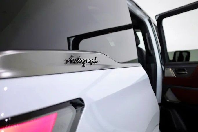 Новый Infiniti QX80 II, 3.5 л, 2025 в Дубае от Al Faris Motors Белый цвет. Other | AUTO.AE