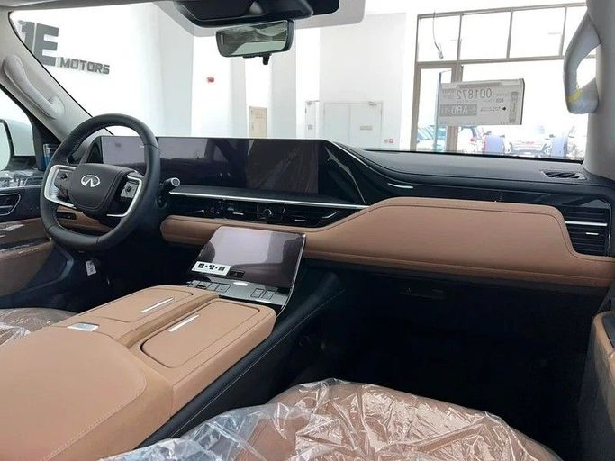 Новый Infiniti QX80 II, 3.5 л, 2025 в Дубае от The One Motors Белый цвет. GCC | AUTO.AE