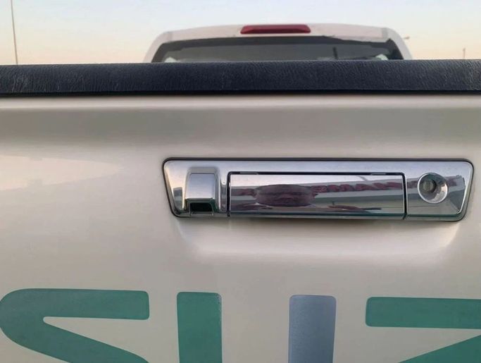 New Isuzu D-Max III, 3.0 l, 2025 in Dubai by Mohamed Hakim Motors, White color. GCC Specs | AUTO.AE