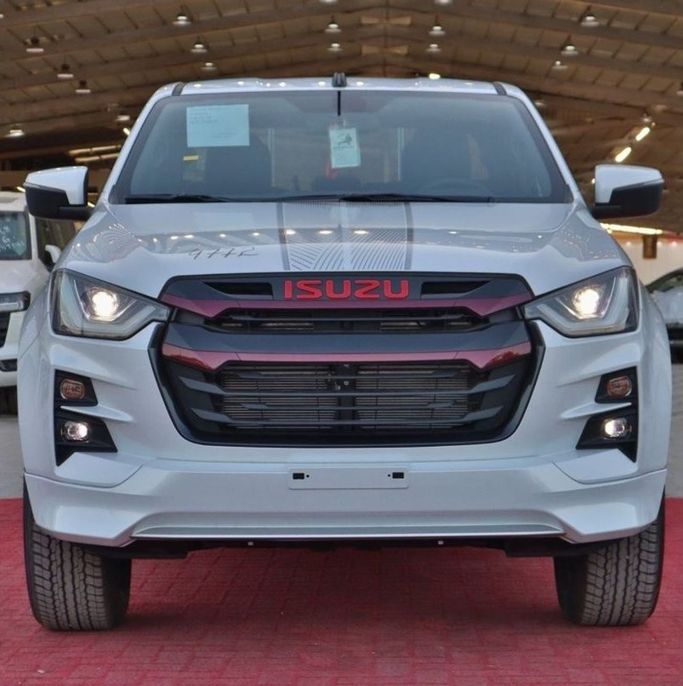 New Isuzu D-Max III, 3.0 l, 2025 in Dubai by Mohamed Hakim Motors, White color. GCC Specs | AUTO.AE