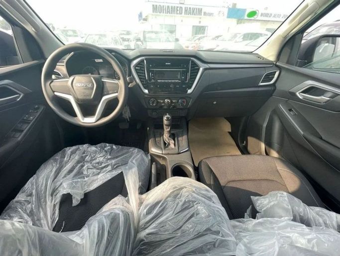 Новый Isuzu D-Max III, 3.0 л, 2025 в Дубае от Mohamed Hakim Motors Синий цвет. Other | AUTO.AE