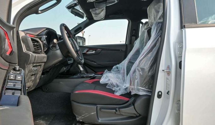 New Isuzu D-Max III, 3.0 l, 2025 in Dubai by F7 Motors, White color. GCC Specs | AUTO.AE