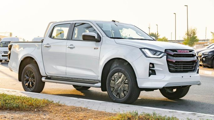 جديدة Isuzu D-Max فيس ليفت الثاني, 3.0 l, 2025 في في دبي من CGM Auto، اللون أبيض.  | AUTO.AE | إعلان #252061
