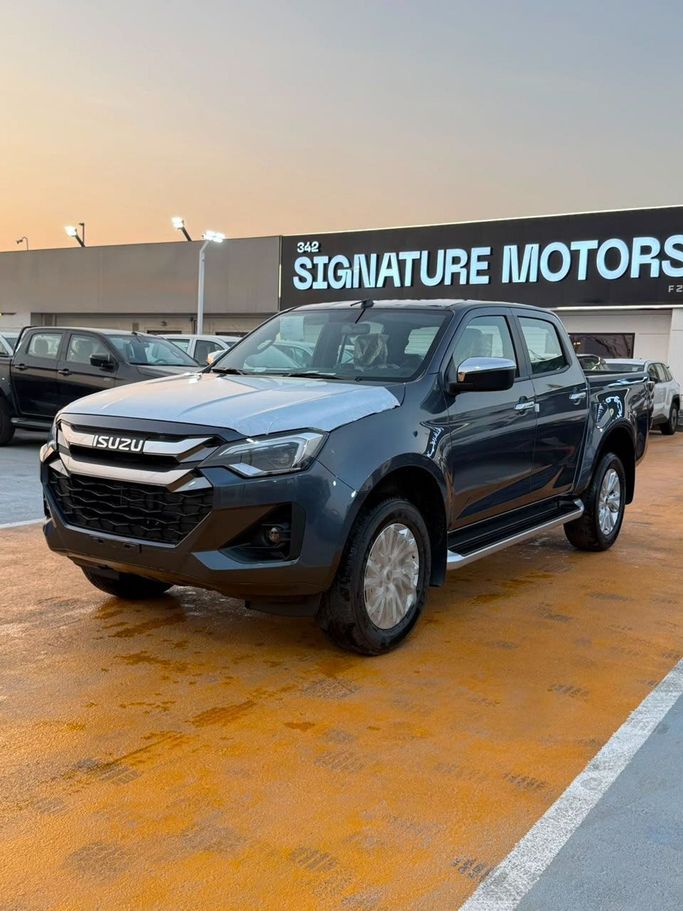 Новый Isuzu D-Max III (RG01), 3.0 л, 2026 в ОАЭ, Дубай от Signature Motors FZE Серый цвет. GCC | AUTO.AE | Объявление #278456