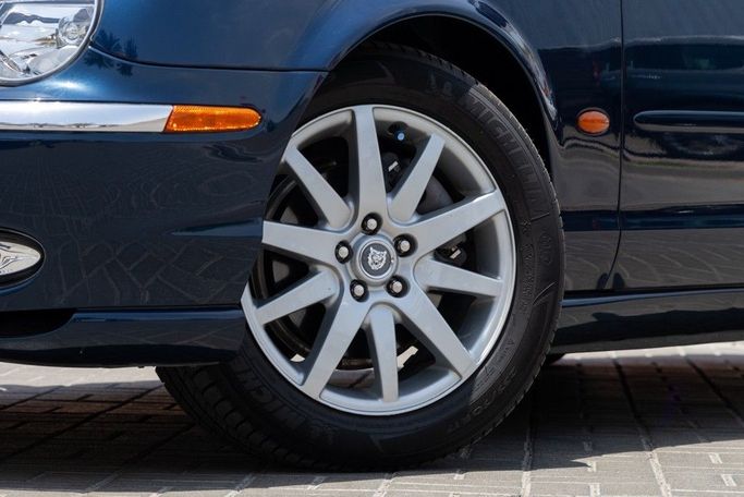 Used Jaguar S-Type I, 4.0 l, 1999 in Dubai by Linda Cars, Blue color. GCC Specs | AUTO.AE