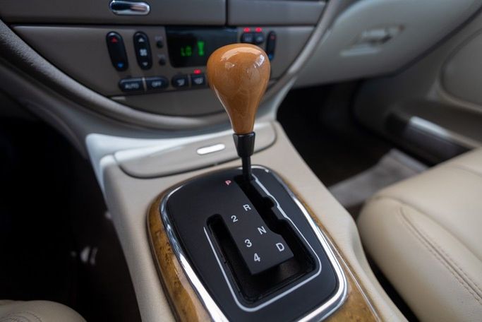 Used Jaguar S-Type I, 4.0 l, 1999 in Dubai by Linda Cars, Blue color. GCC Specs | AUTO.AE