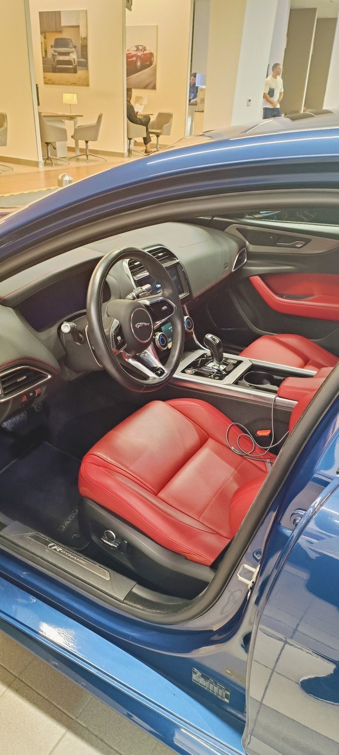 Used Jaguar XE I Facelift, 2.0 l, 2021 in Dubai, Blue color. GCC Specs | AUTO.AE