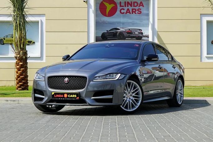 Used Jaguar XF II Facelift, 2.0 l, 2020 in Dubai by Linda Cars, Grey color. GCC Specs | AUTO.AE | Listing #267127