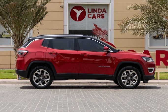 Подержанный Jeep Compass II Рестайлинг, 2.4 л, 2020 в Дубае от Linda Cars Красный цвет. GCC | AUTO.AE