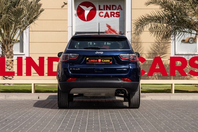 Подержанный Jeep Compass II, 2.4 л, 2018 в Дубае от Linda Cars Серый цвет. GCC | AUTO.AE