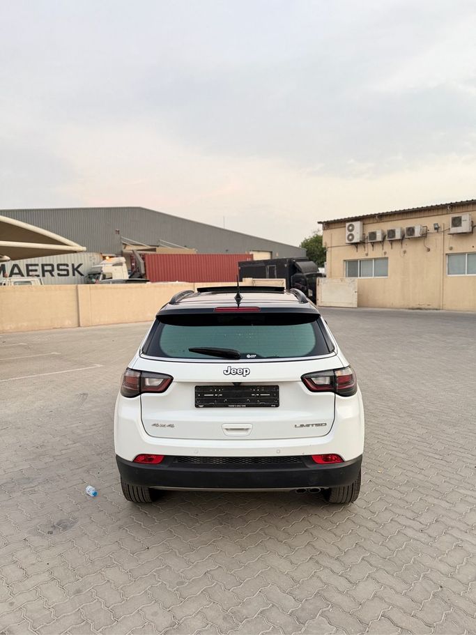 Used Jeep Compass II Facelift, 2.4 l, 2023 in Dubai, White color. Korean Specs | AUTO.AE