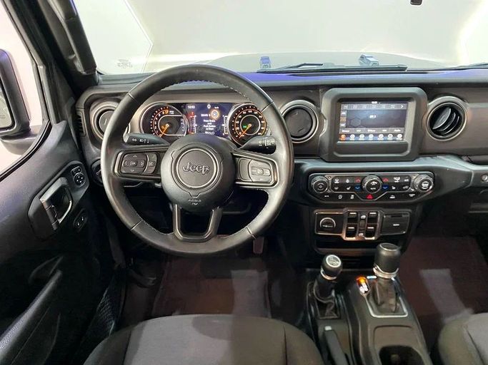 Подержанный Jeep Gladiator II (JT), 3.6 л, 2023 в Дубае от Hot Wheel Used Motors Серый цвет. Other | AUTO.AE