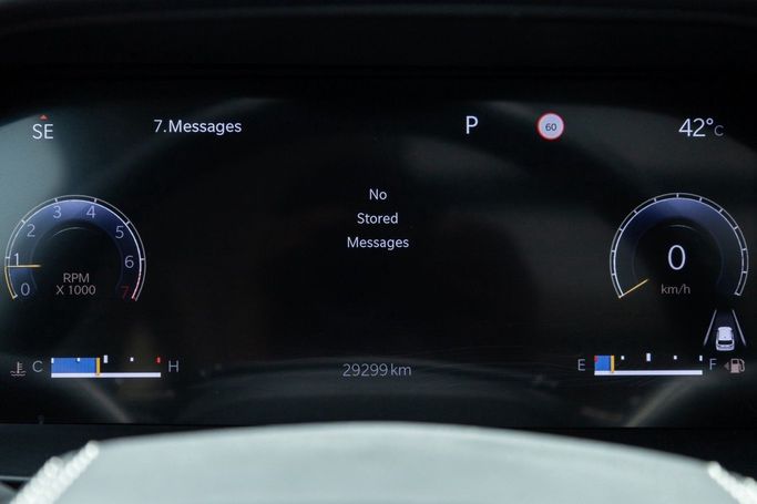 Подержанный Jeep Grand Cherokee L V (WL), 3.6 л, 2023 в Дубае от Linda Cars Черный цвет. GCC | AUTO.AE