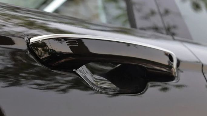 Новый Jeep Grand Cherokee L V (WL), 3.6 л, 2025 в Дубае от Auto Max Group Другой цвет цвет. GCC | AUTO.AE