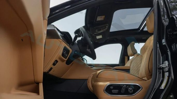 Новый Jeep Grand Cherokee L V (WL), 3.6 л, 2025 в Дубае от Auto Max Group Черный цвет. GCC | AUTO.AE