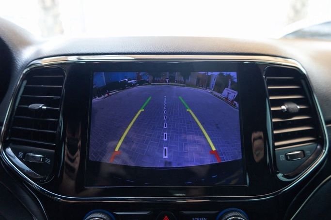 Подержанный Jeep Grand Cherokee IV (WK2) Рестайлинг, 3.6 л, 2019 в Дубае от Linda Cars Синий цвет. GCC | AUTO.AE