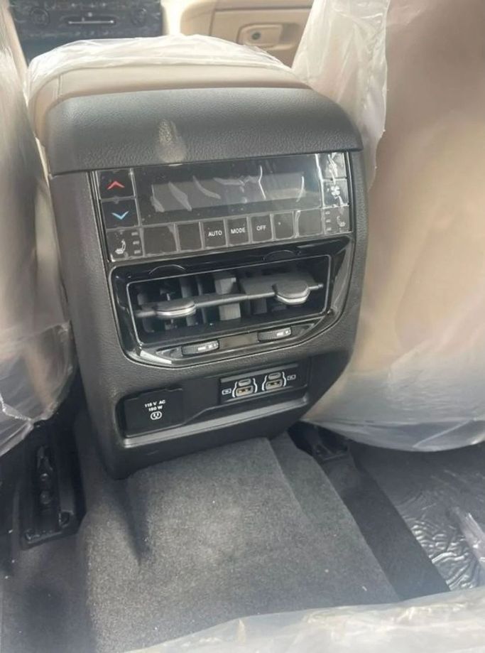 New Jeep Grand Cherokee L V (WL), 3.6 l, 2023 in Dubai by Mohamed Hakim Motors, White color. GCC Specs | AUTO.AE