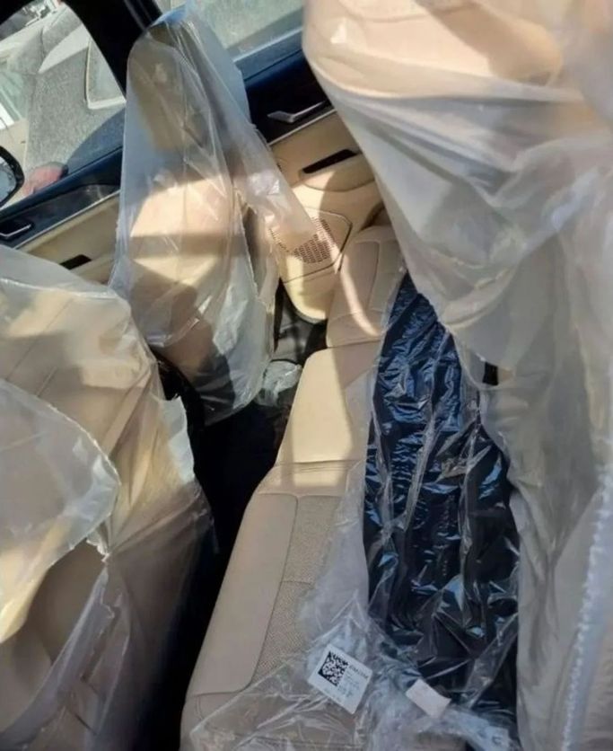 New Jeep Grand Cherokee L V (WL), 3.6 l, 2023 in Dubai by Mohamed Hakim Motors, Silver color. GCC Specs | AUTO.AE