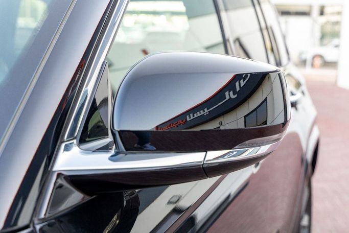 New Jeep Grand Cherokee V (WL), 3.6 l, 2023 in Dubai by Albustanji Motors FZCO, Black color.  | AUTO.AE