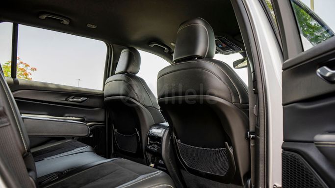 New Jeep Grand Cherokee V (WL), 3.6 l, 2024 in Dubai by Milele, Silver color. Other | AUTO.AE