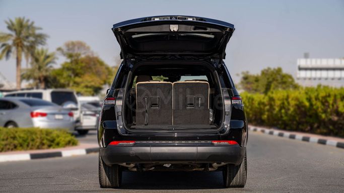 Новый Jeep Grand Cherokee V (WL), 3.6 л, 2023 в Дубае от Milele Черный цвет. Other | AUTO.AE