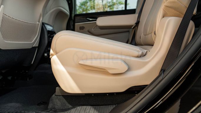 Новый Jeep Grand Cherokee V (WL), 3.6 л, 2023 в Дубае от Milele Черный цвет. Other | AUTO.AE