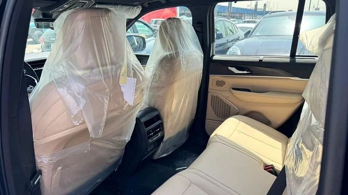 New Jeep Grand Cherokee V (WL), 3.6 l, 2025 in Dubai by Ignite Used Cars, Black color. GCC Specs | AUTO.AE
