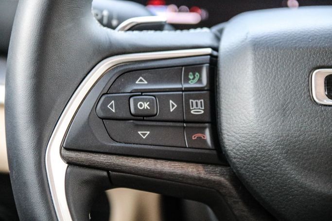 Новый Jeep Grand Cherokee L V (WL), 3.6 л, 2021 в Дубае от Atlantic Motors FZCO Белый цвет. GCC | AUTO.AE